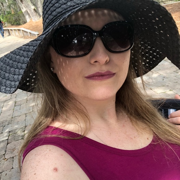 Meet your Posher, Jessi - Picture 4 of 8